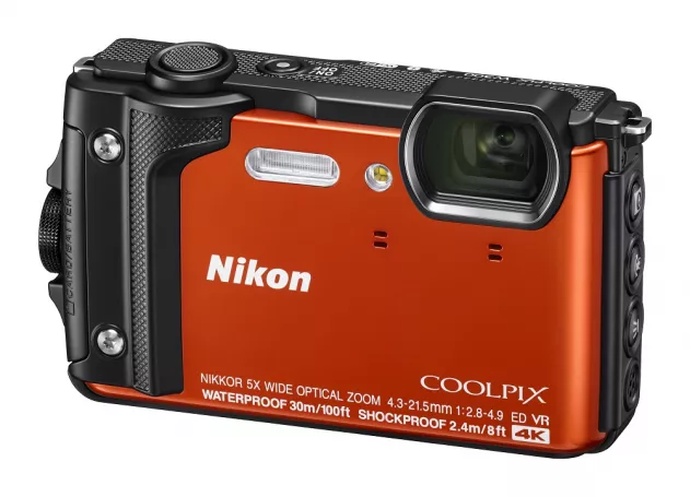 Nikon COOLPIX W300 orange, Holiday-Kit mit wasserdichtem Rucksack
